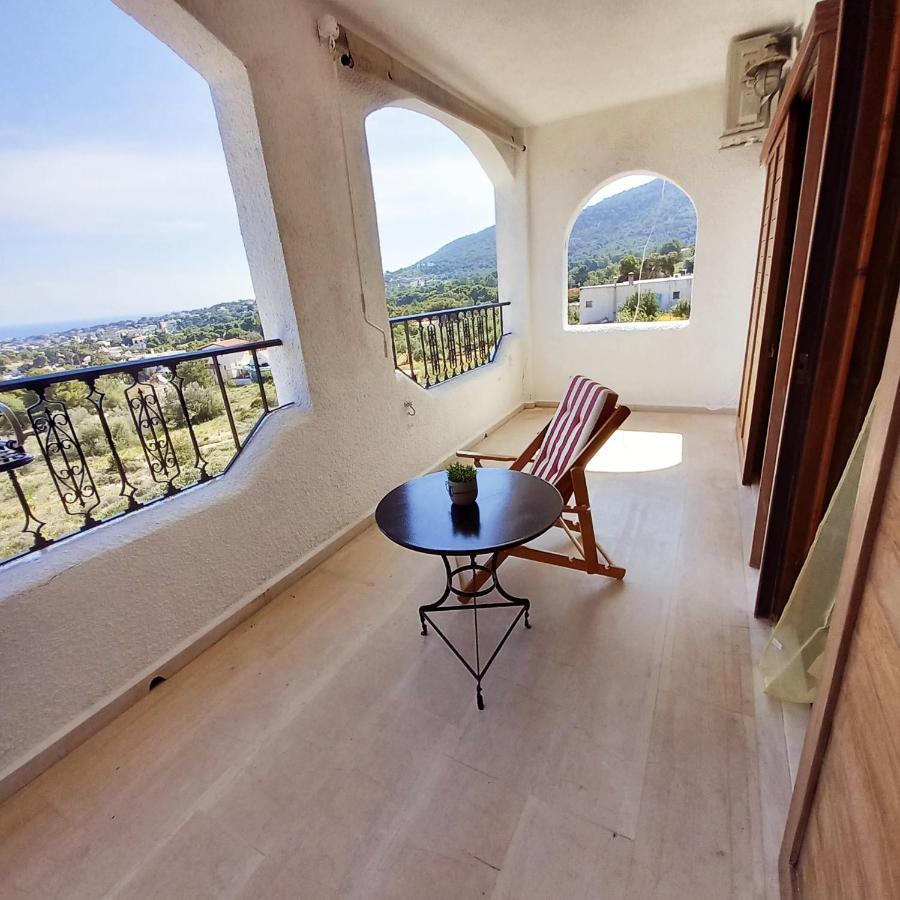 Ξενώνας Vasiliki Vathi  Exterior photo